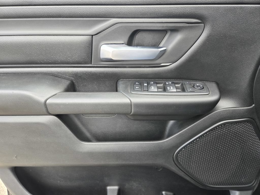 Used 2019 RAM 1500 Tradesman AWD/4WD image 17