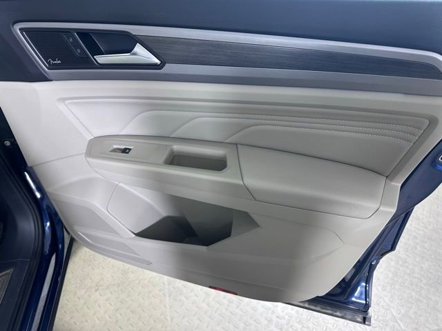 Used 2021 Volkswagen Atlas SEL Premium AWD/4WD image 9