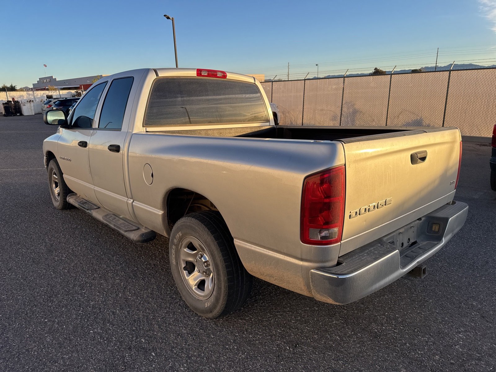 Used 2004 Dodge Ram 1500 Truck SLT w/ Trailer Tow Group image 7