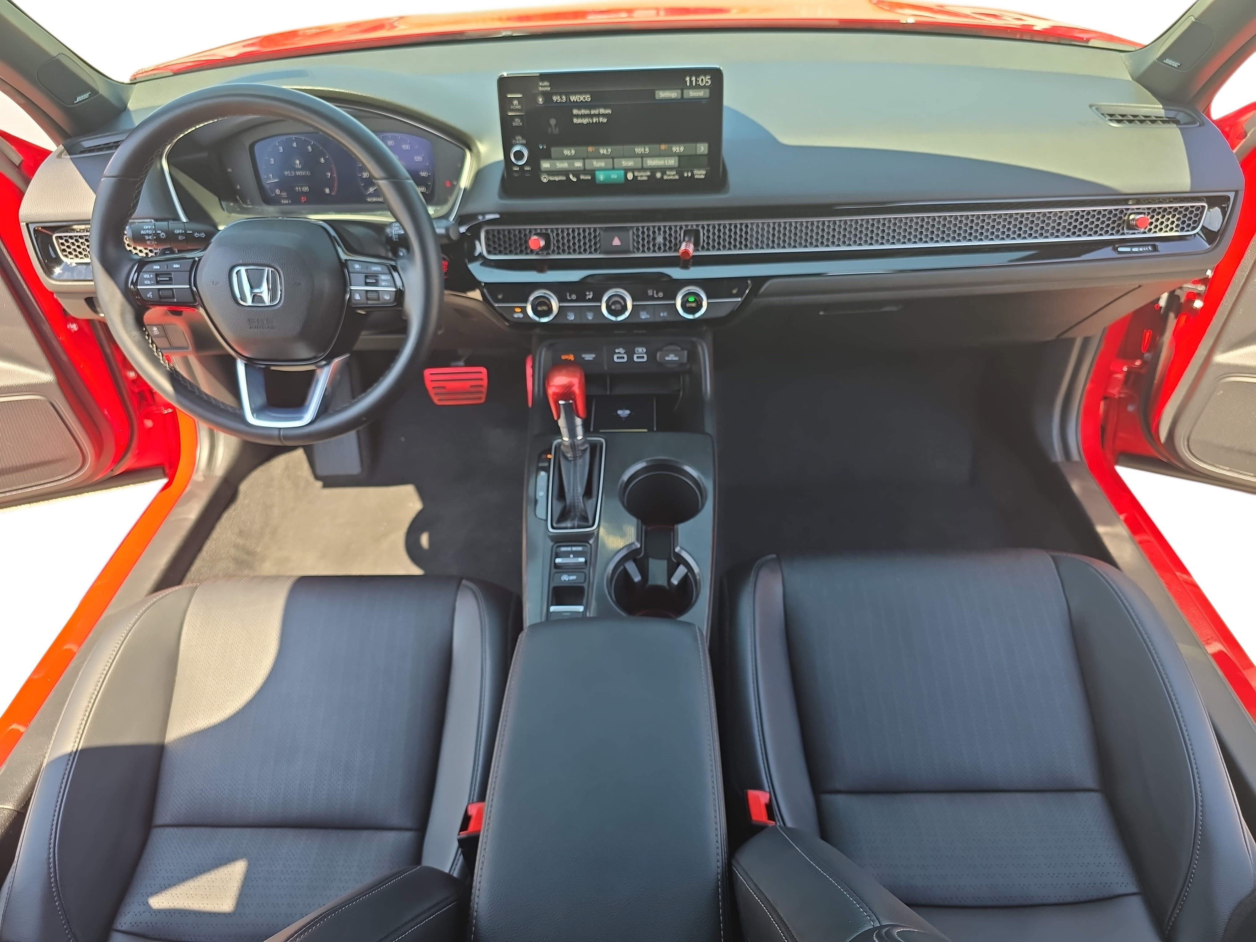 Used 2023 Honda Civic Sport Touring image 9