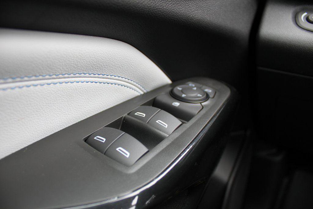 New 2026 Chevrolet Trax LT w/ Driver Confidence Package image 13