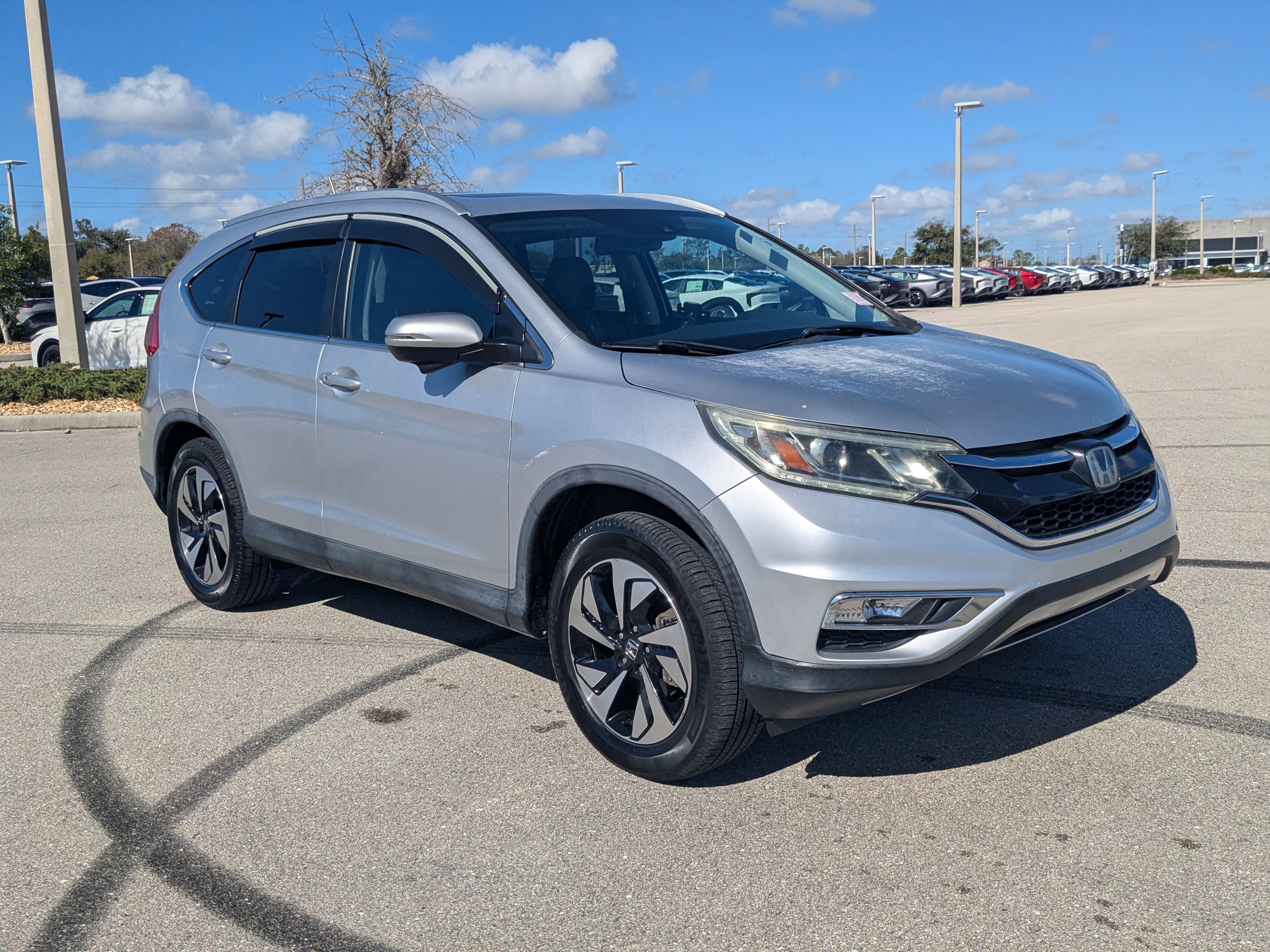 Used 2016 Honda CR-V Touring image 2