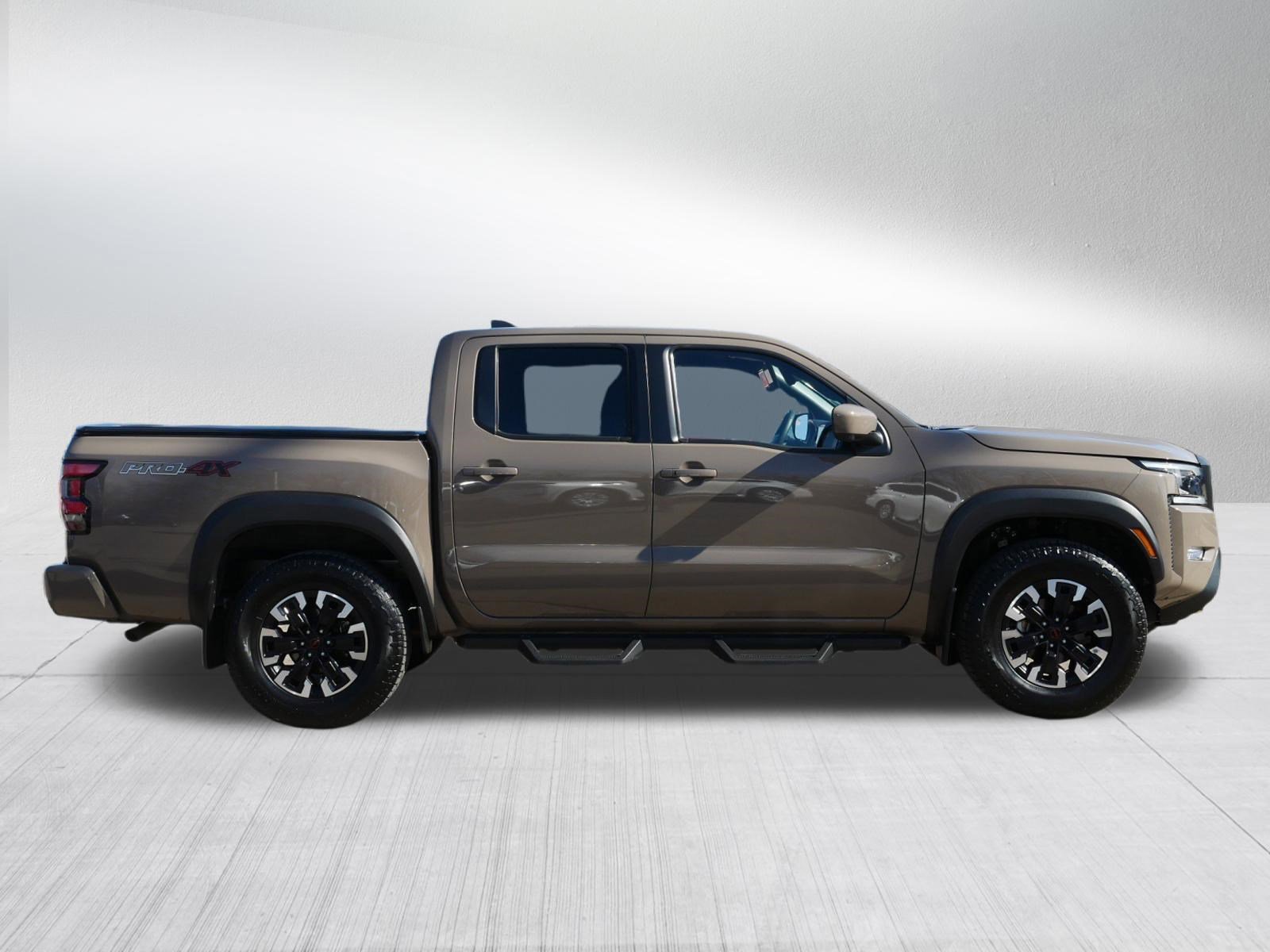 Certified 2023 Nissan Frontier PRO-4X w/ Pro Convenience Package image 8