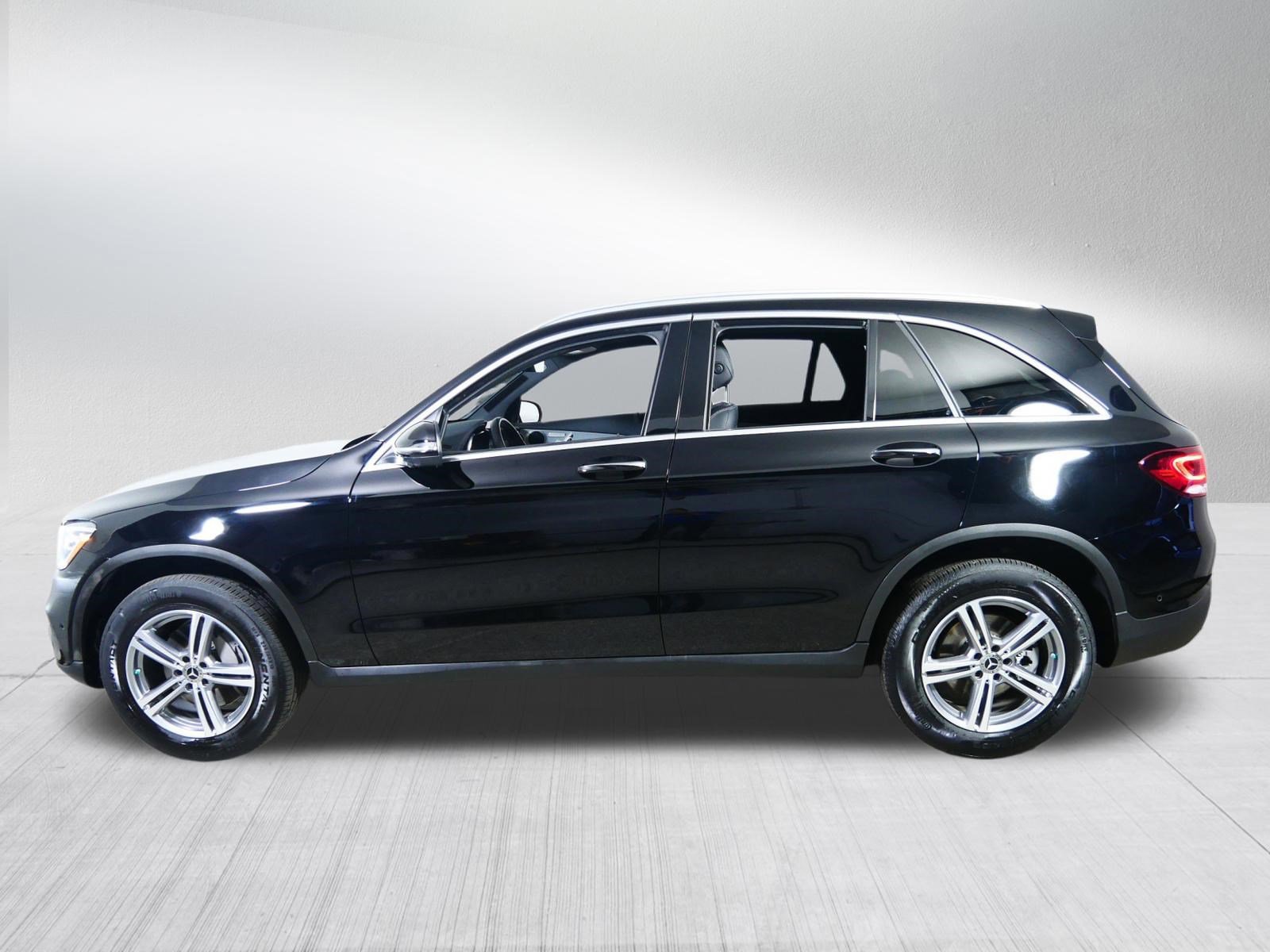 Used 2021 Mercedes-Benz GLC 300 4MATIC image 4