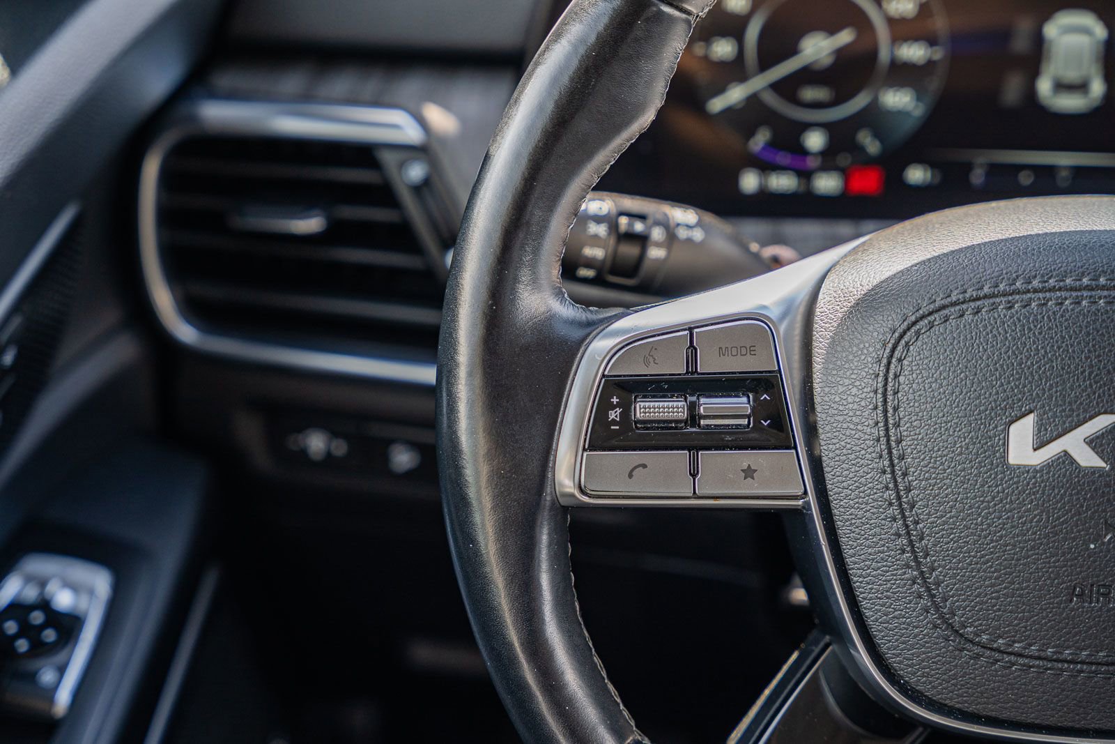 Used 2024 Kia Telluride SX Prestige image 31