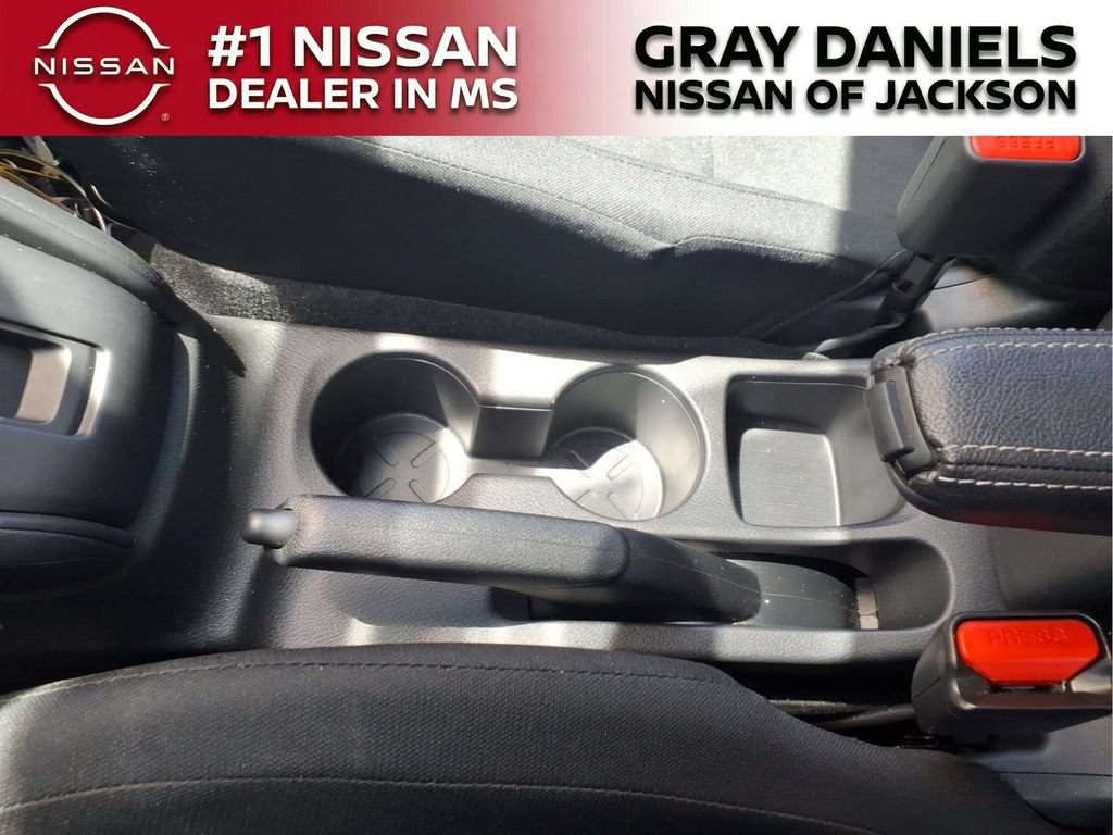 Certified 2025 Nissan Kicks Play S FWD image 21