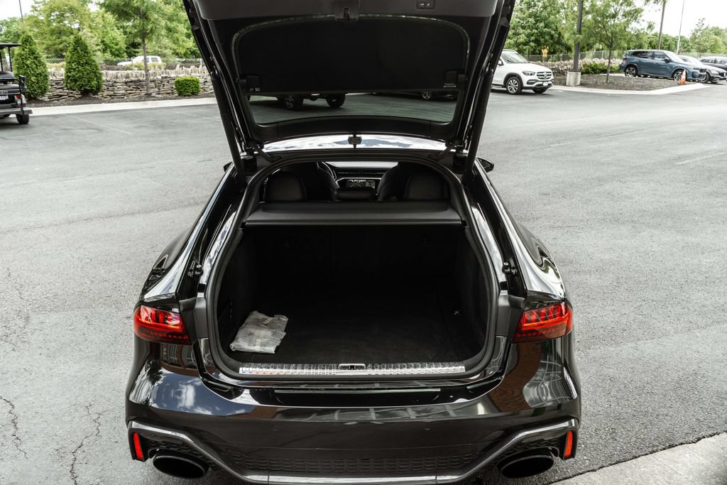 Used 2021 Audi RS 7 Sportback AWD/4WD image 29