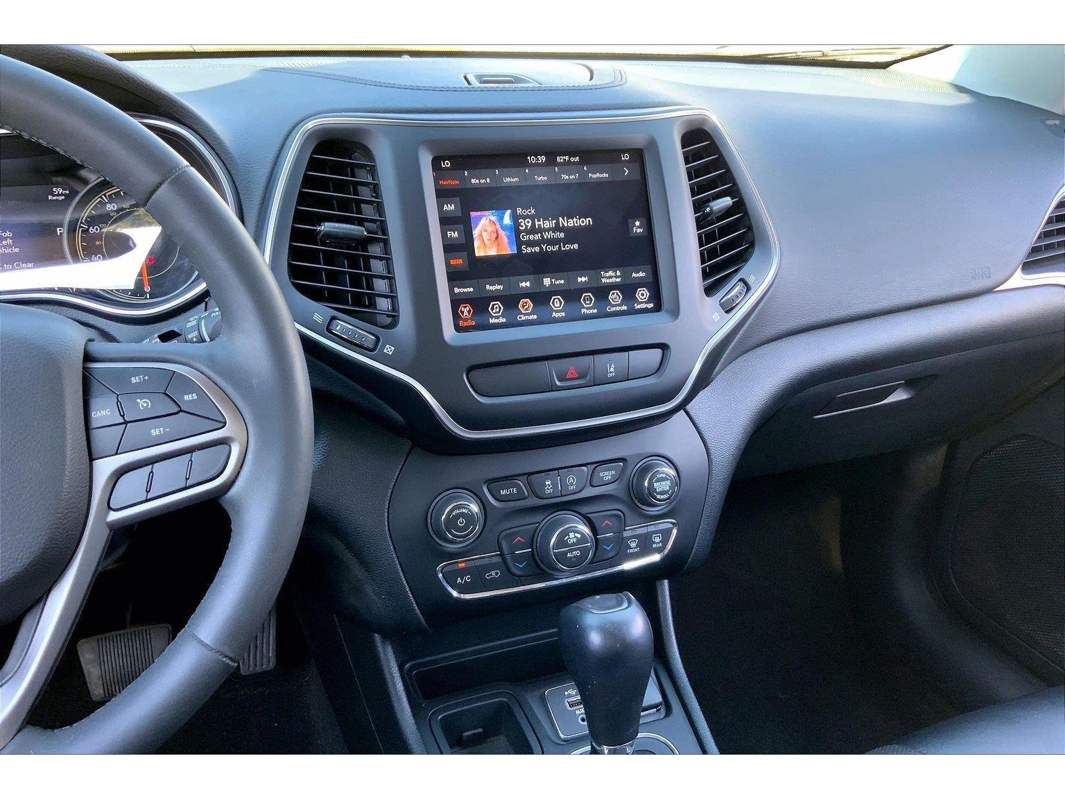 Used 2022 Jeep Cherokee Latitude Lux w/ Sun & Sound Group FWD image 6