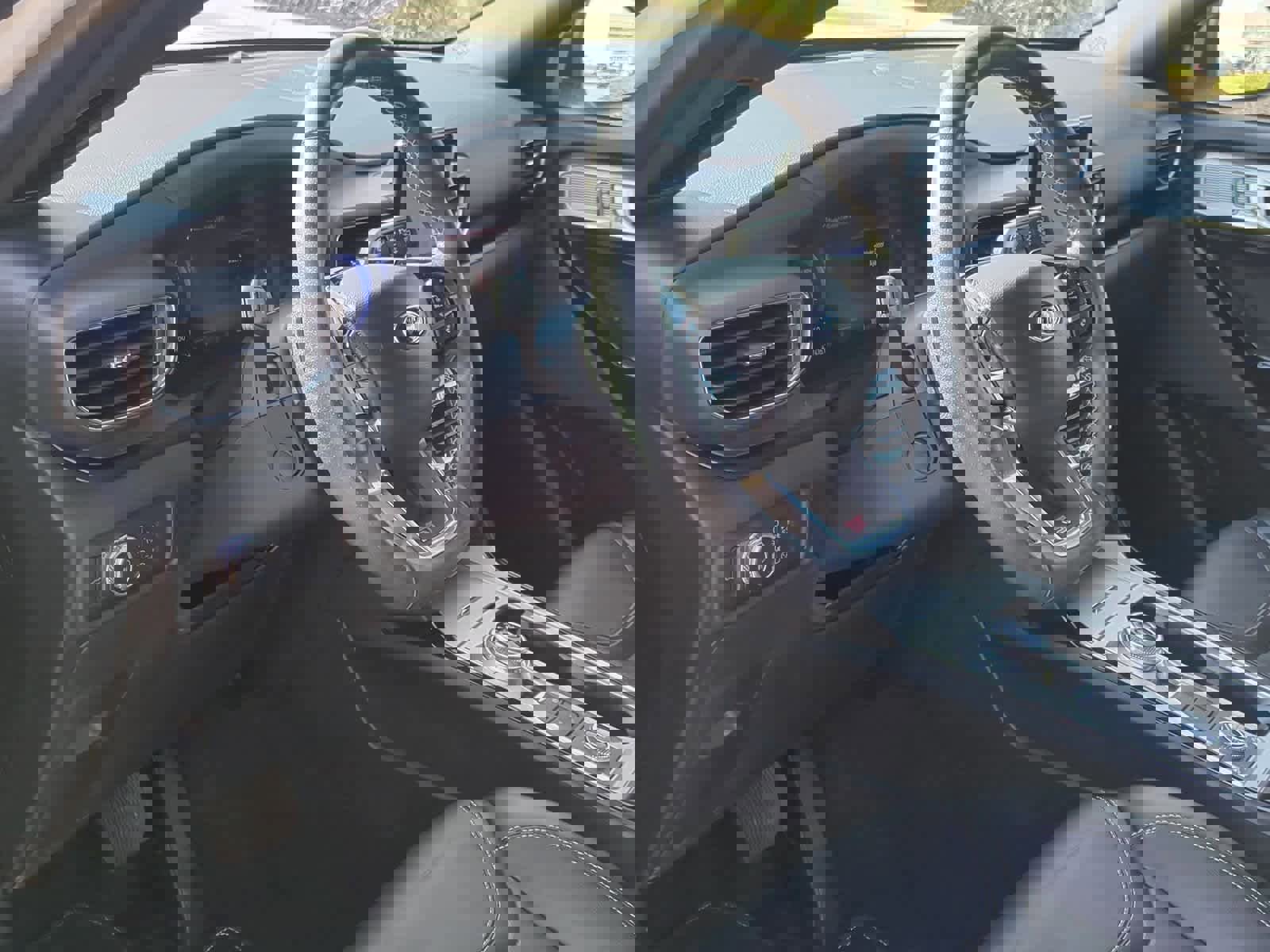 Used 2022 Ford Explorer ST w/ Equipment Group 401A image 10