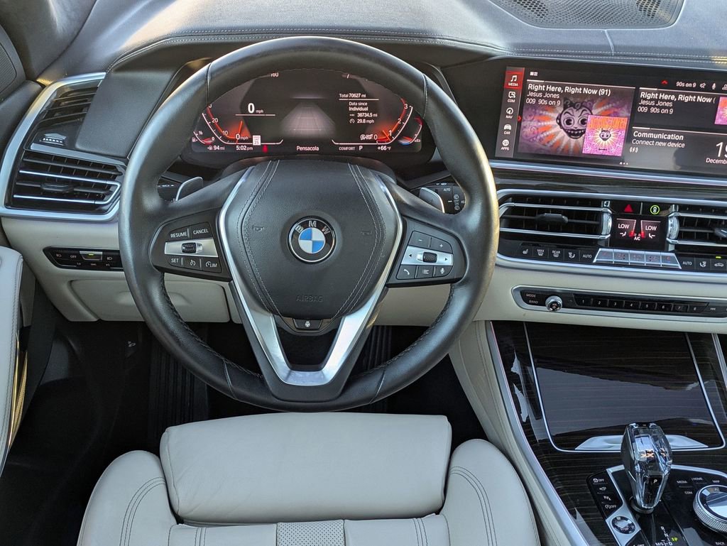 Used 2020 BMW X5 xDrive40i w/ Premium Package image 16