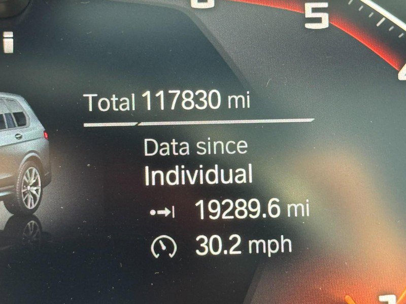 Used 2021 BMW X7 M50i w/ Dynamic Handling Package image 21