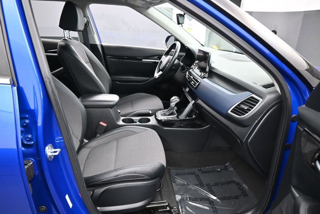 Used 2023 Kia Seltos Nightfall Edition AWD/4WD image 39