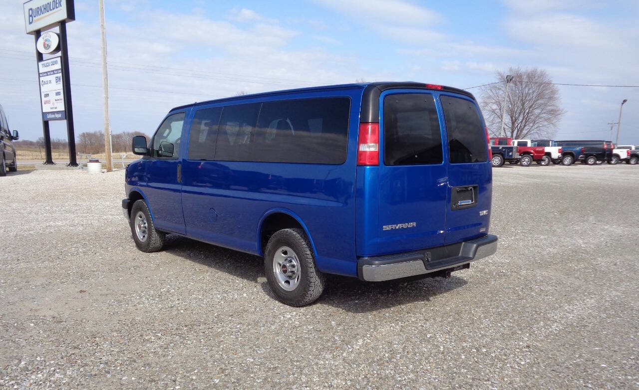 Used 2018 GMC Savana 3500 LT w/ LT Preferred Equipment Group image 2