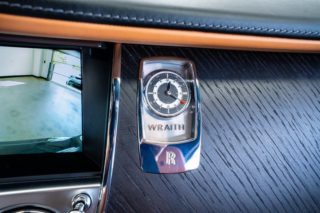 Used 2018 Rolls-Royce Wraith image 56