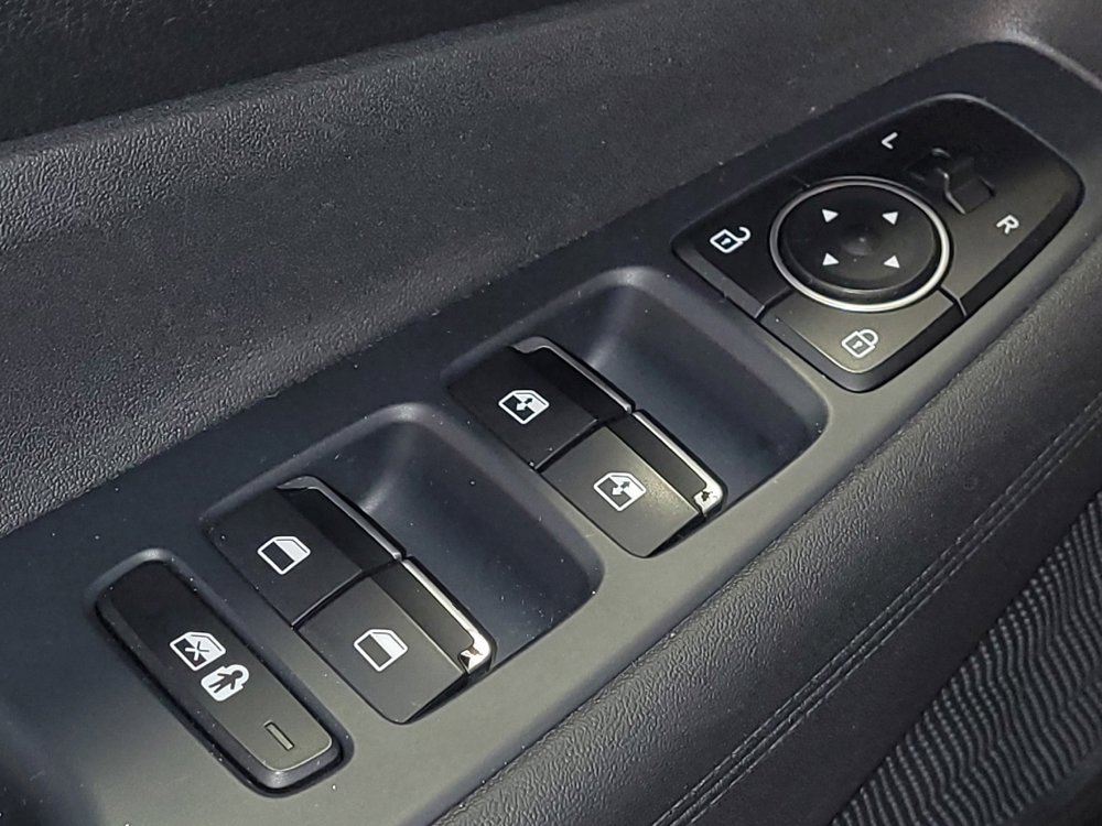 Used 2022 Hyundai Santa Fe SEL FWD image 27