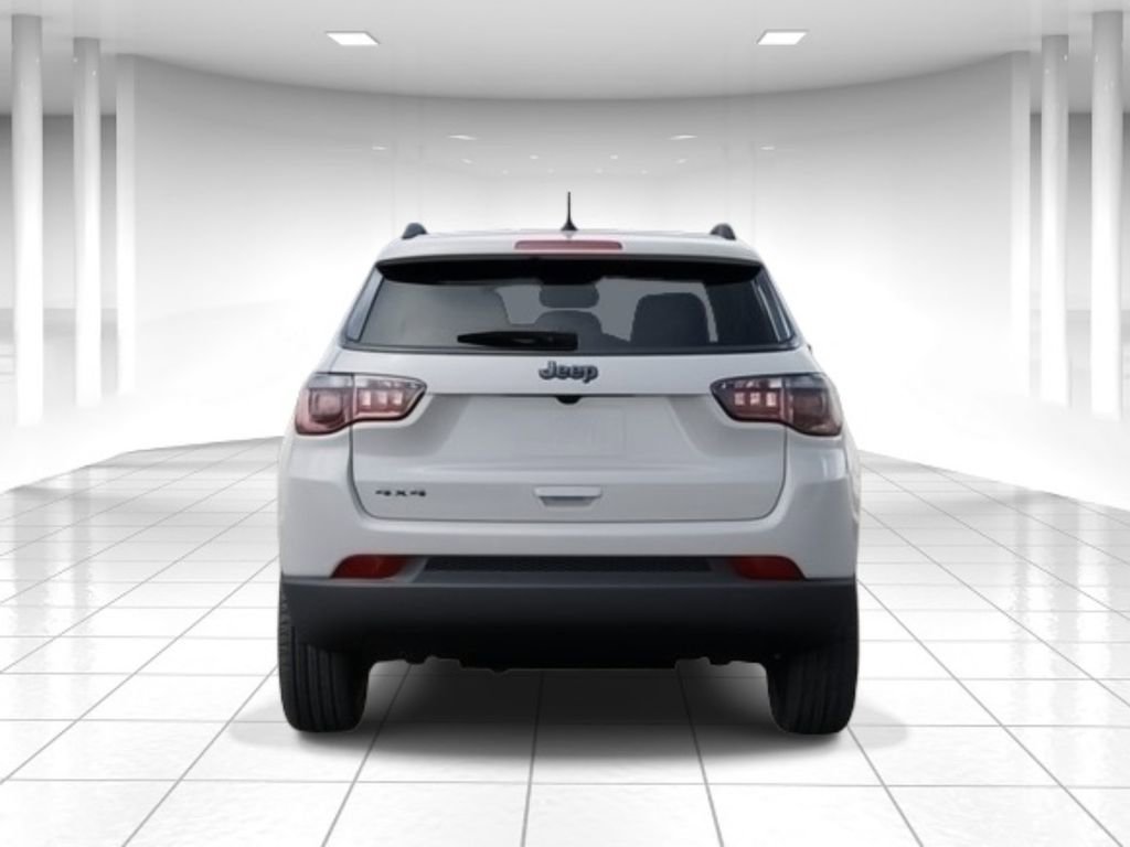 New 2026 Jeep Compass Latitude image 7