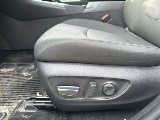 Certified 2019 Toyota RAV4 XLE w/ Convenience Package image 15