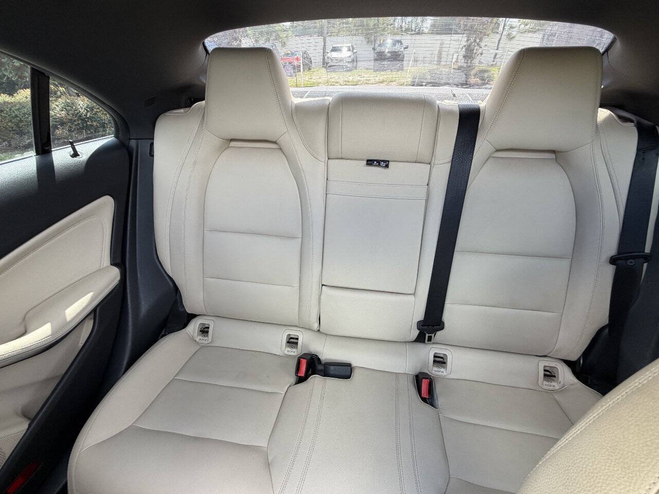 Used 2018 Mercedes-Benz CLA 250 image 13
