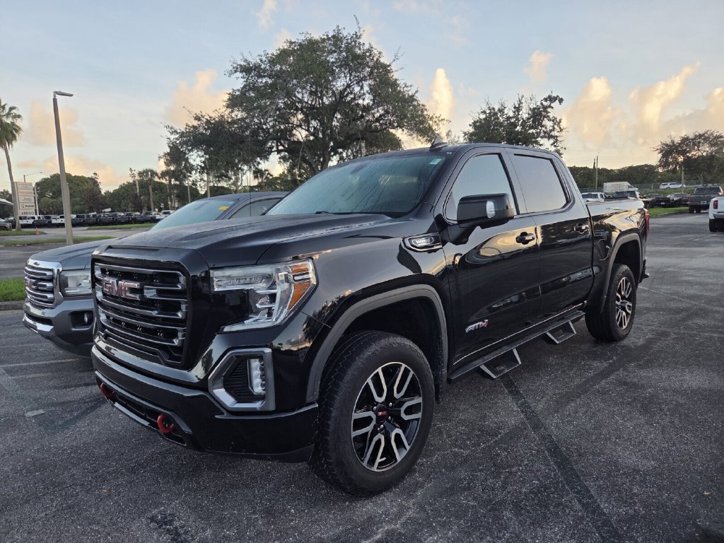 Used 2021 GMC Sierra 1500 AT4 AWD/4WD image 3