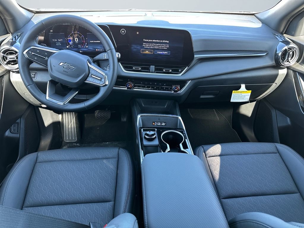 New 2026 Chevrolet Equinox LT w/ Convenience Package II AWD/4WD image 10