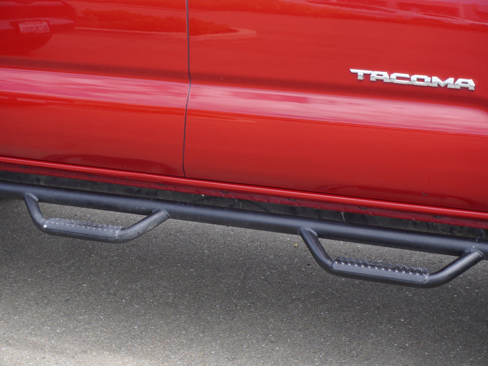 Used 2021 Toyota Tacoma TRD Off-Road w/ TRD Premium Off Road Package AWD/4WD image 6
