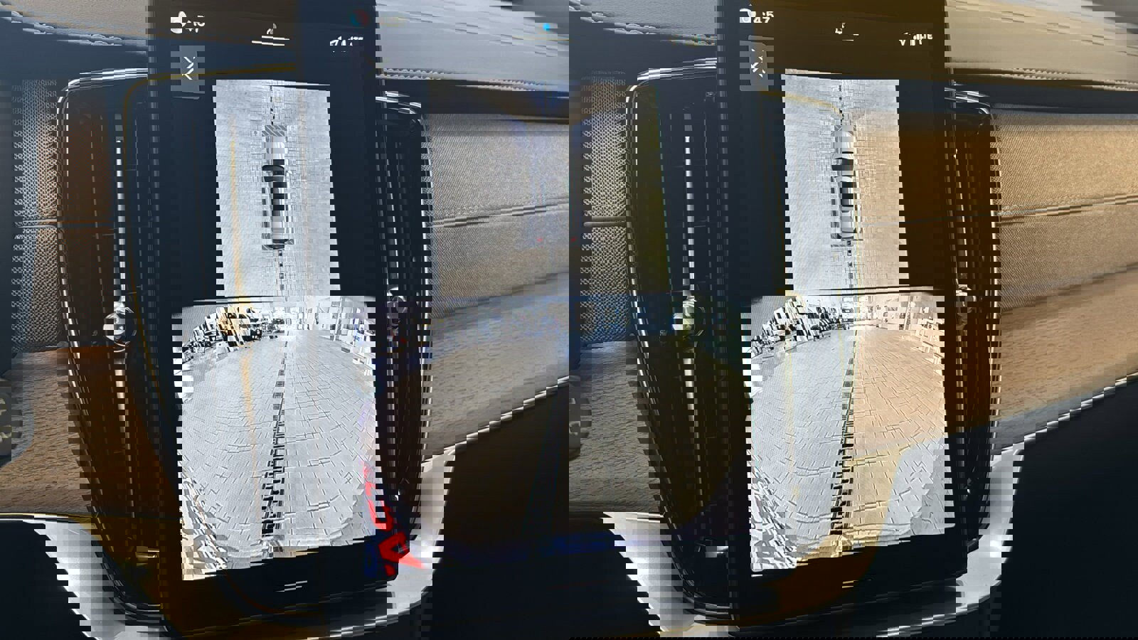 New 2026 Volvo XC90 B6 Plus w/ Protection Package Premier image 18