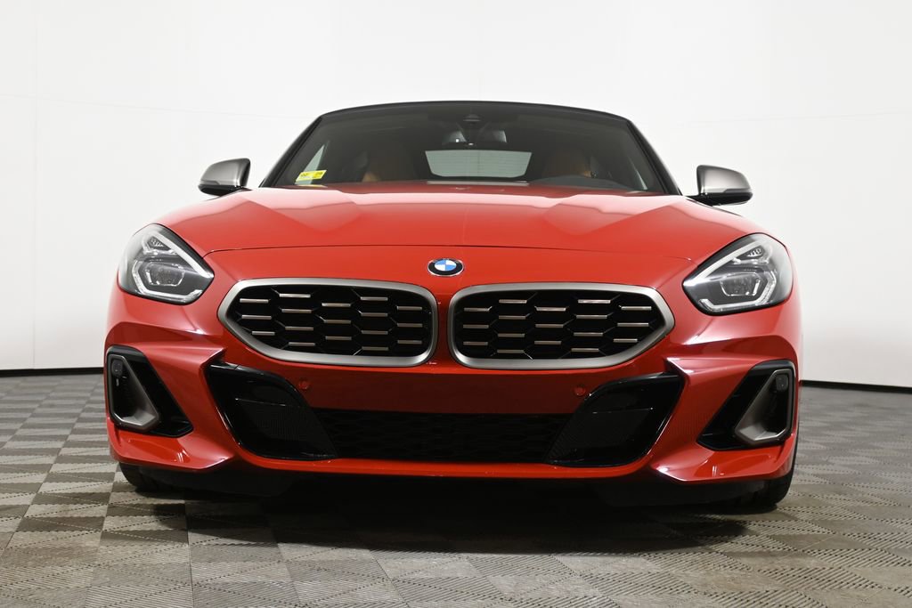 Used 2025 BMW Z4 M40i w/ Premium Package image 11