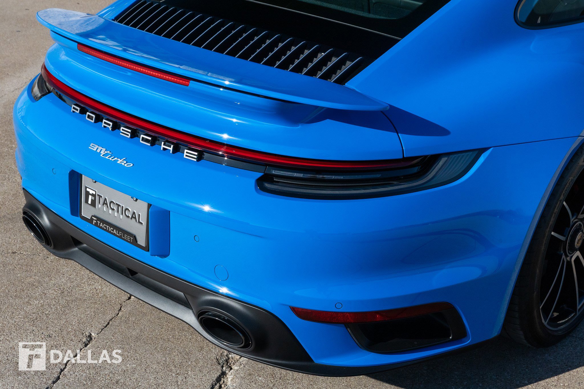 Used 2022 Porsche 911 Turbo image 17