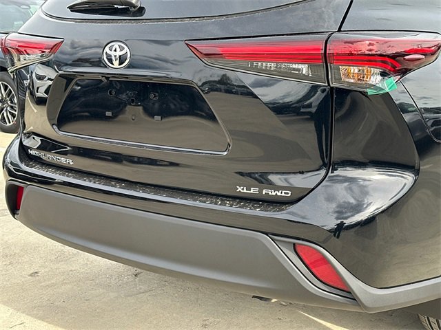 New 2026 Toyota Highlander XLE image 5