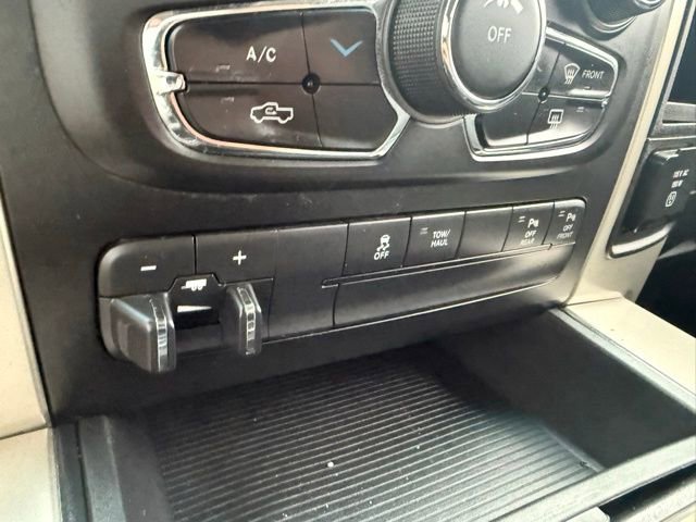 Used 2015 RAM 1500 Lone Star image 25