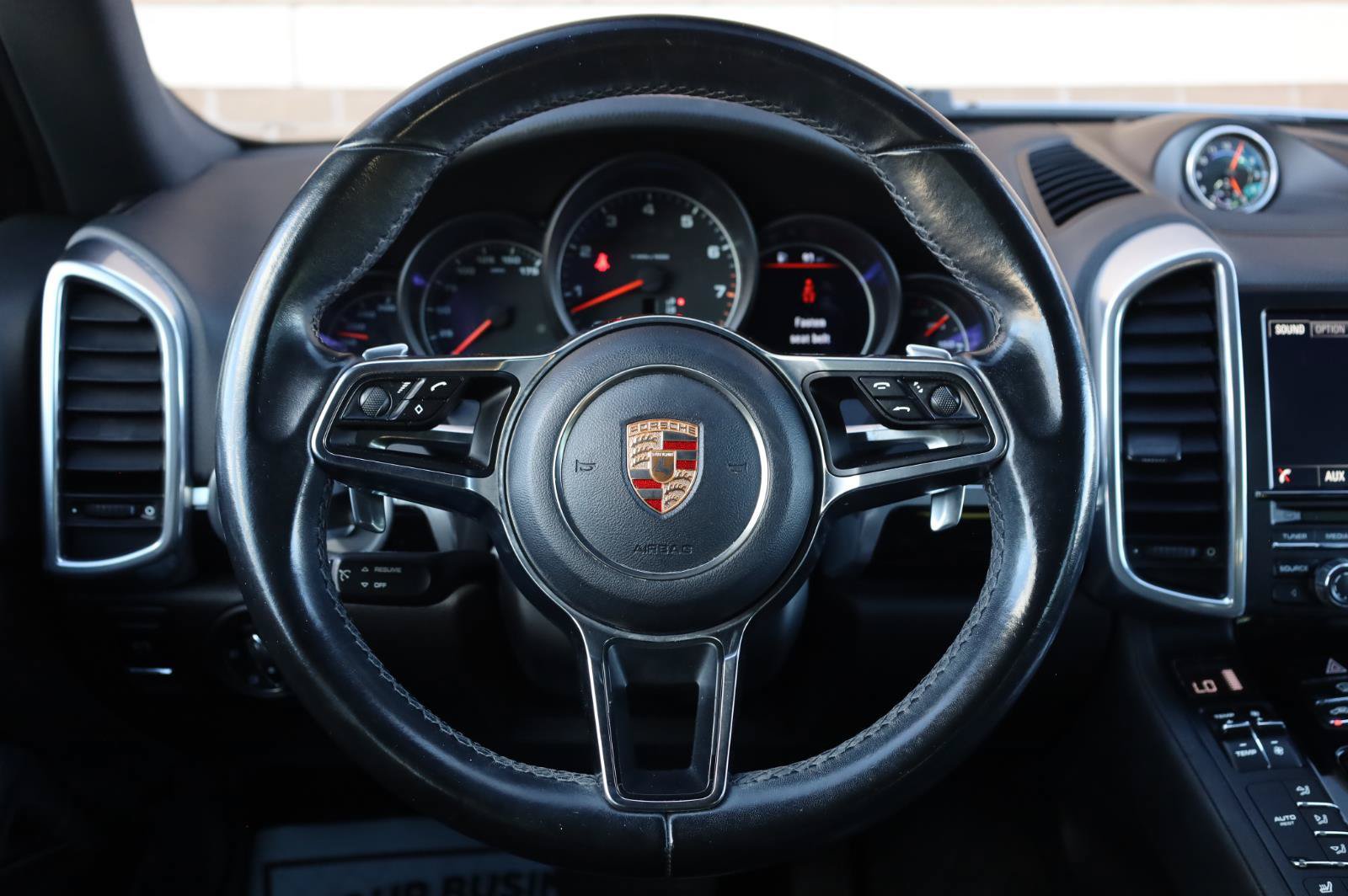 Used 2016 Porsche Cayenne AWD/4WD image 35