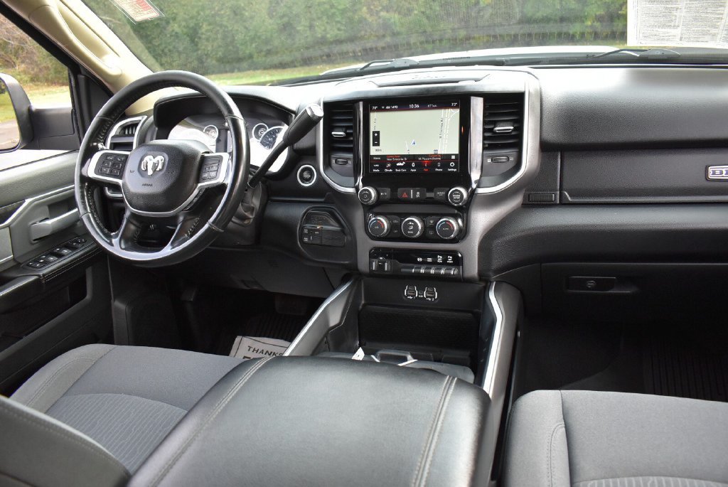 Used 2020 RAM 3500 Big Horn w/ Level 1 Equipment Group AWD/4WD image 35