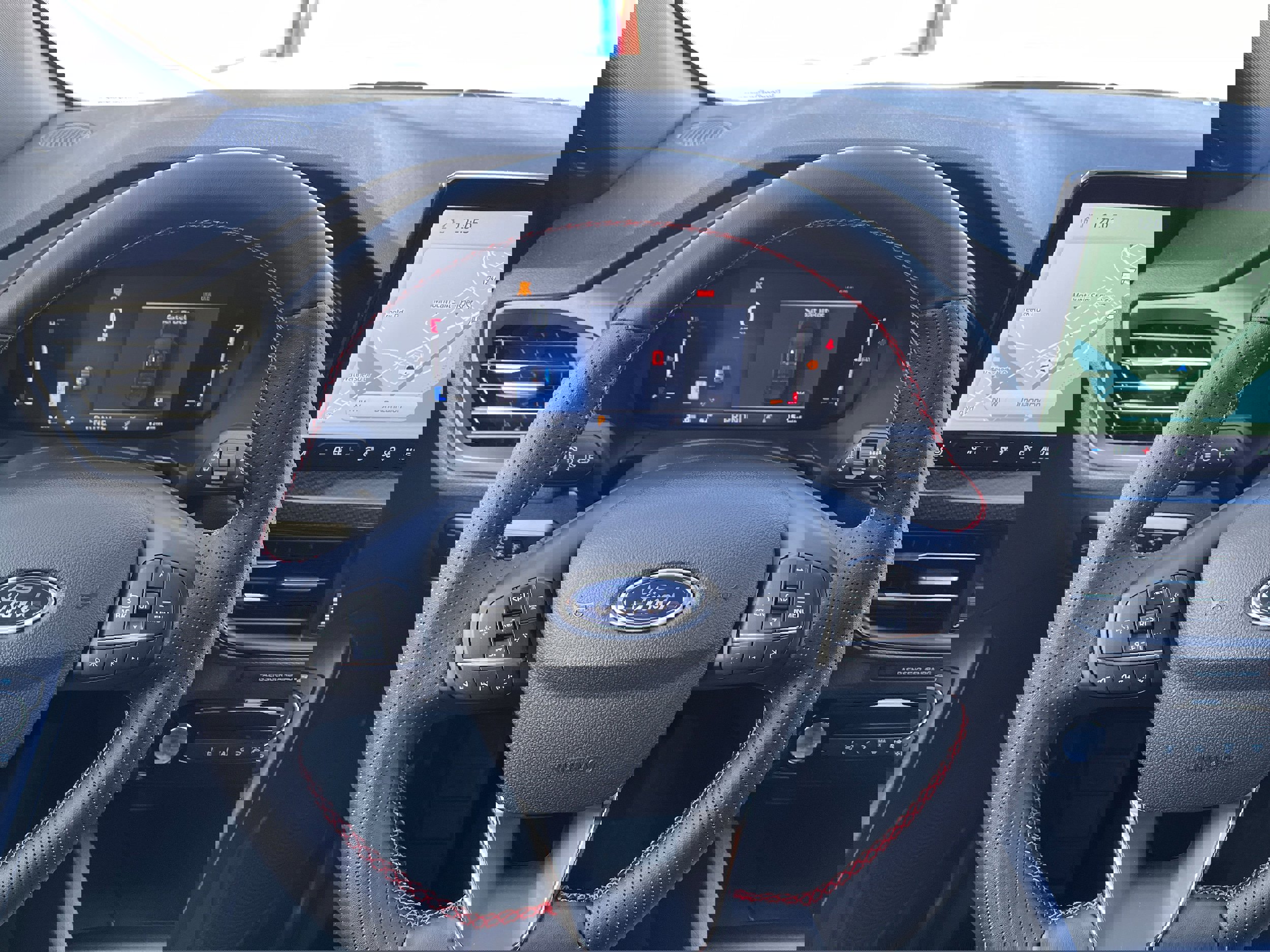 New 2026 Ford Escape ST-Line w/ Tech Pack #1 image 18