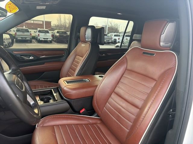 Used 2024 GMC Yukon XL Denali Ultimate image 21