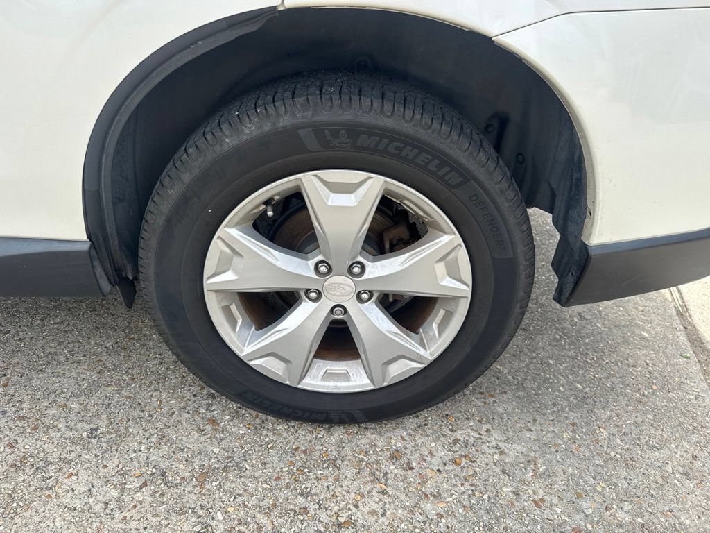 Used 2015 Subaru Forester 2.5i Premium w/ Popular Package #2 AWD/4WD image 24
