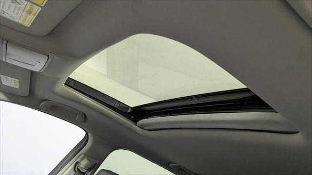 Used 2020 Acura MDX FWD image 34