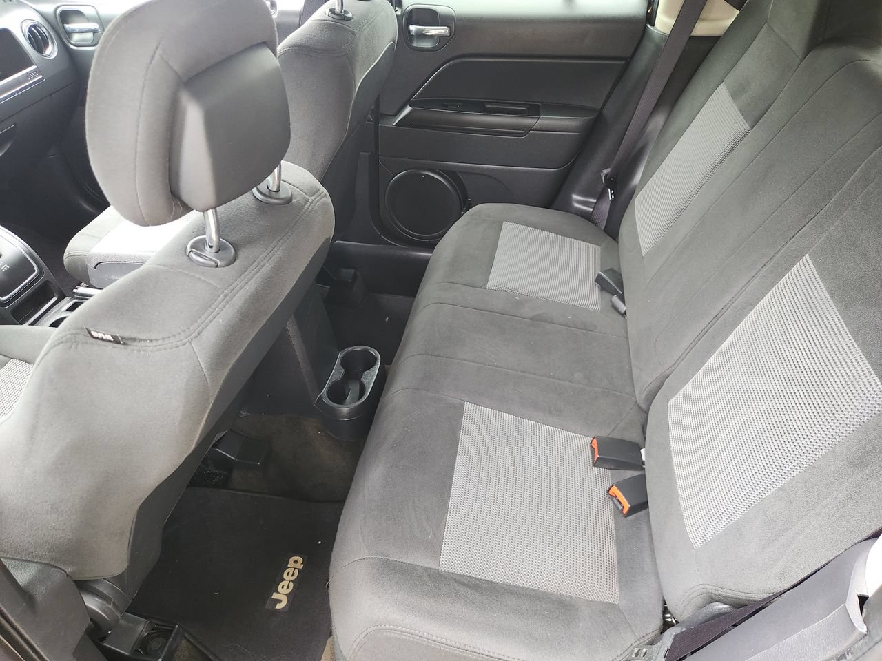 Used 2017 Jeep Patriot Latitude FWD image 26