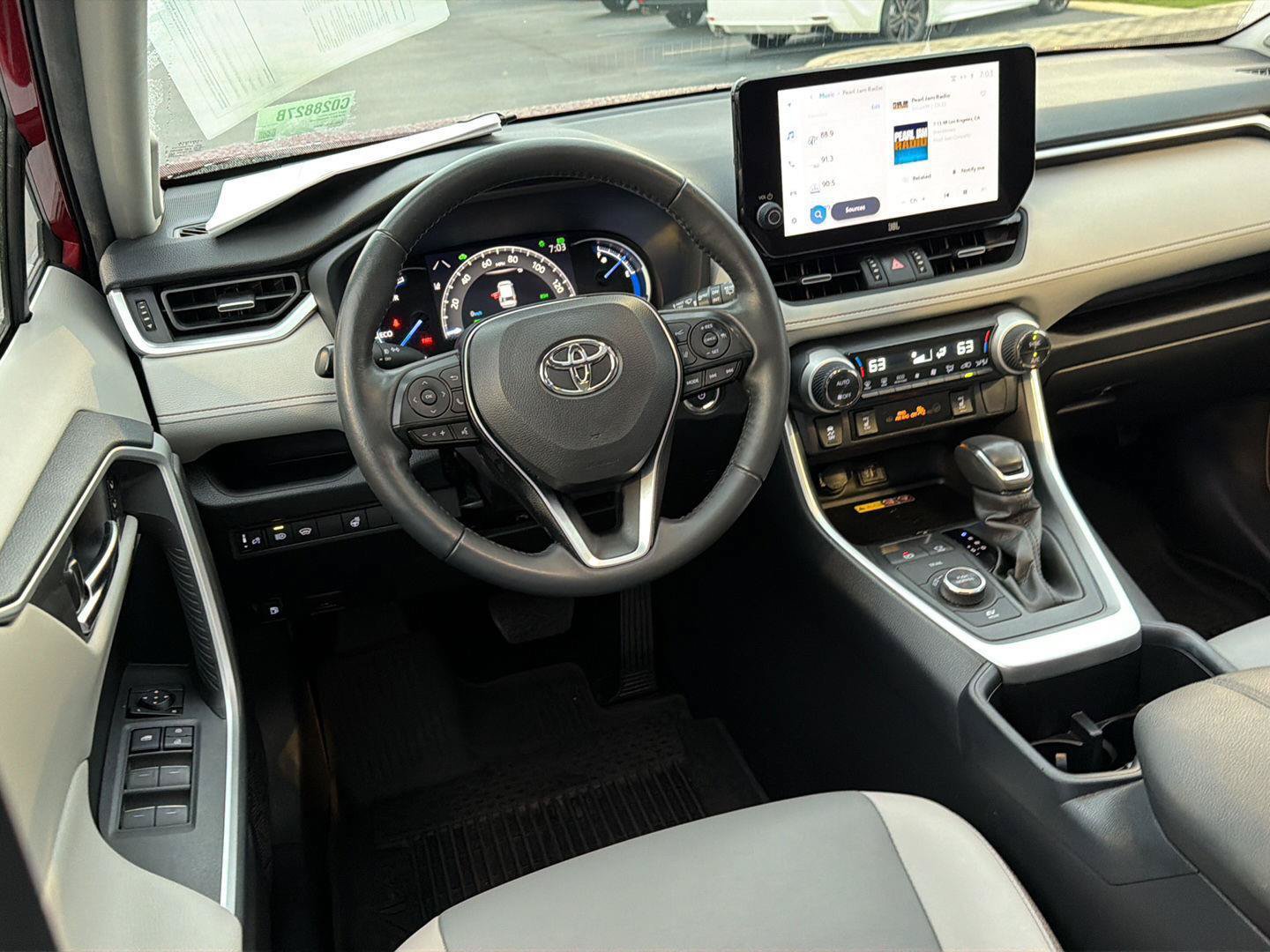Certified 2023 Toyota RAV4 XLE Premium AWD/4WD image 18