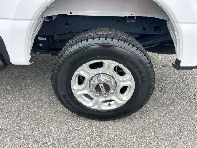 Used 2026 Ford F250 XLT AWD/4WD image 13