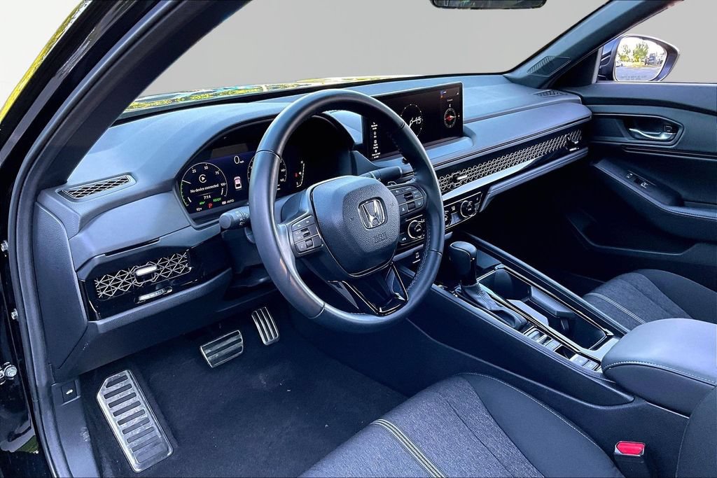 Certified 2025 Honda Accord Sport image 14