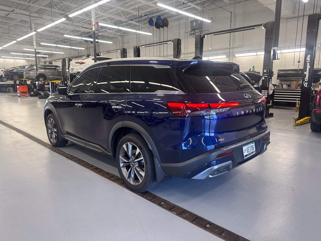 Used 2022 INFINITI QX60 Luxe w/ Vision Package AWD/4WD image 7
