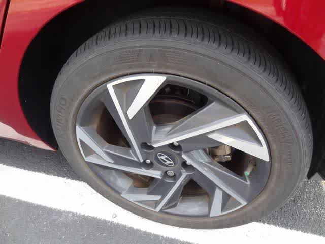 Used 2024 Hyundai Elantra SEL w/ Convenience Package FWD image 14