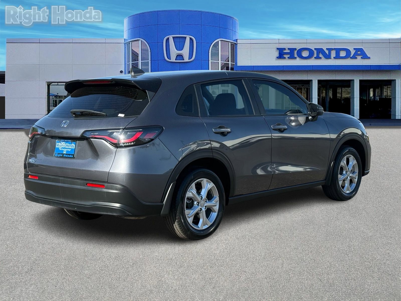 Used 2024 Honda HR-V LX image 9