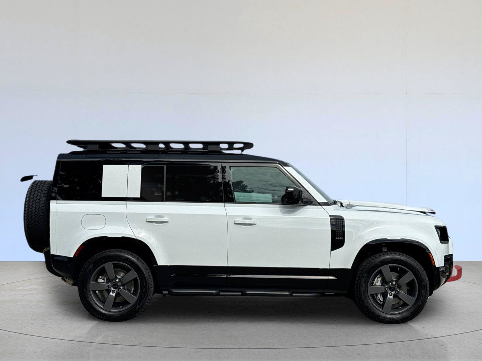 New 2026 Land Rover Defender 110 X-Dynamic SE AWD/4WD image 7