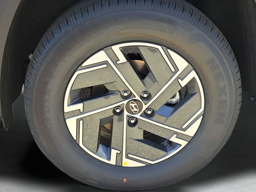 New 2026 Hyundai Tucson Blue SE AWD/4WD image 5