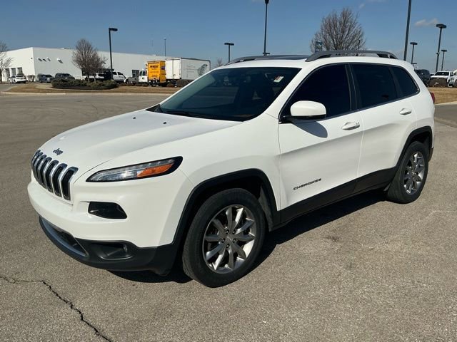 Used 2018 Jeep Cherokee Limited image 2
