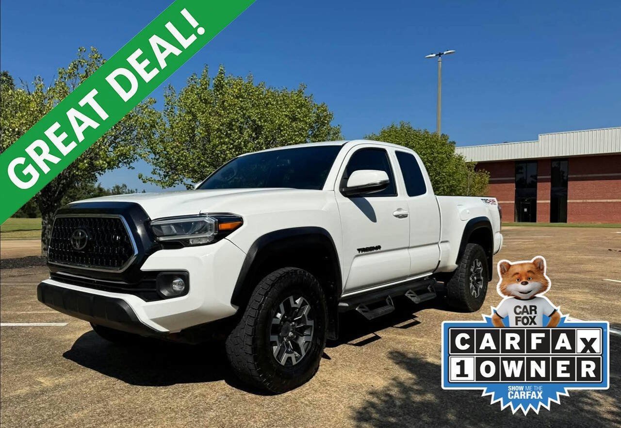 Used 2023 Toyota Tacoma TRD Off-Road AWD/4WD image 1