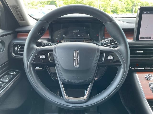 Used 2023 Lincoln Aviator Reserve w/ Jet Package AWD/4WD image 13
