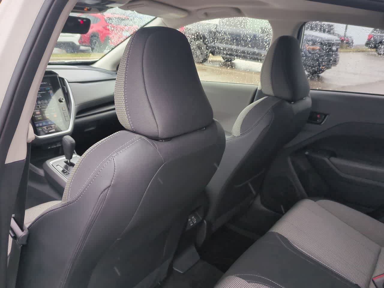 Used 2024 Subaru Crosstrek 2.0i Premium AWD/4WD image 17