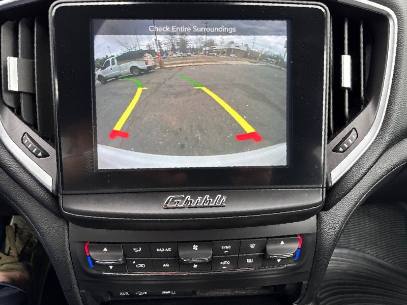 Used 2018 Maserati Ghibli image 27